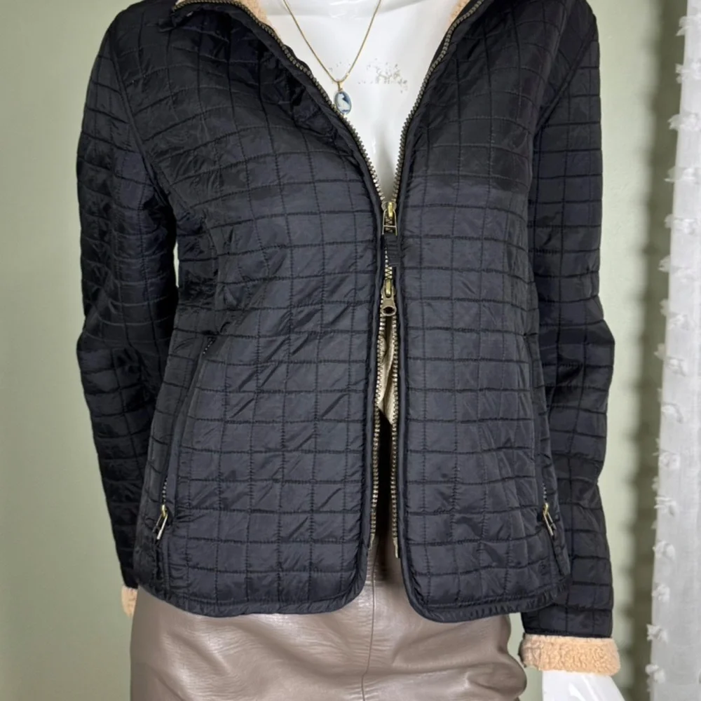 Black Quilted Jacket w Faux Sherpa Lining - Double Zip -‎ Medium